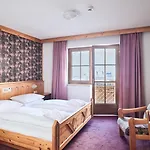 Hotel Enzian Zauchensee