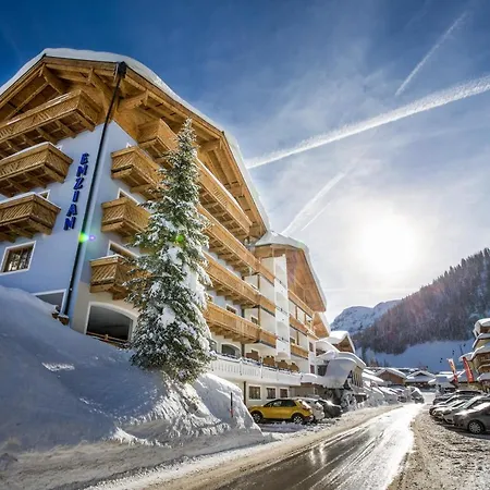 Hotel Enzian By Alpeffect 4*
