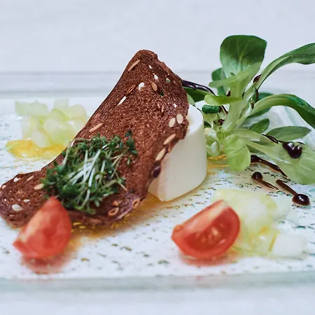 Hotel Enzian By Alpeffect 4*
