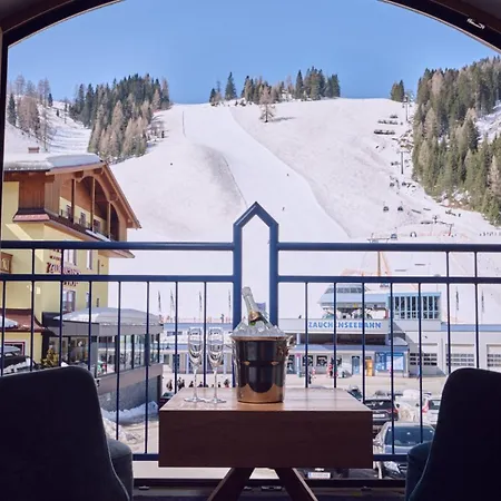 فندق Enzian By Alpeffect 4*