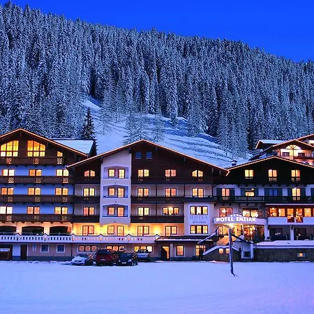 Enzian Hotel