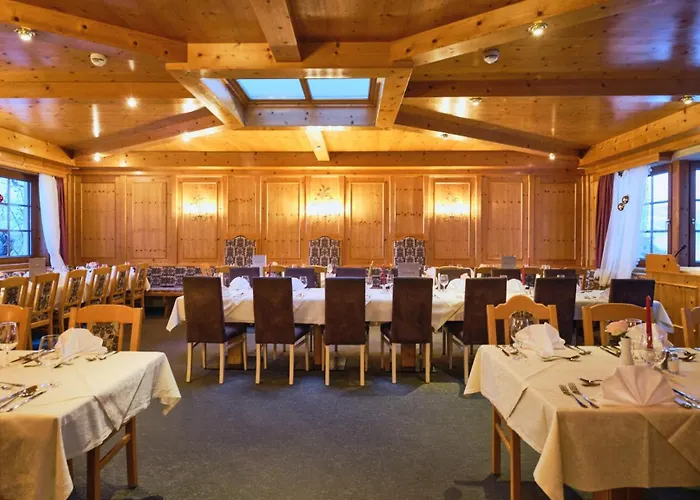 Enzian By Alpeffect فندق 4*